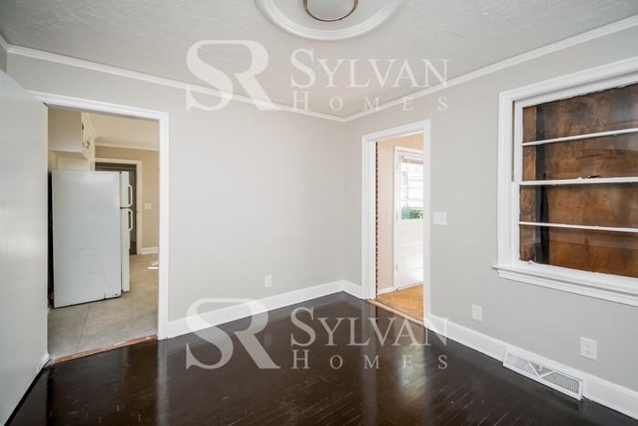 1108 Seminole Dr - Photo 7 of 16