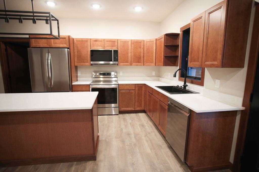 1926 W 6th St #1926 - Photo 7 of 25