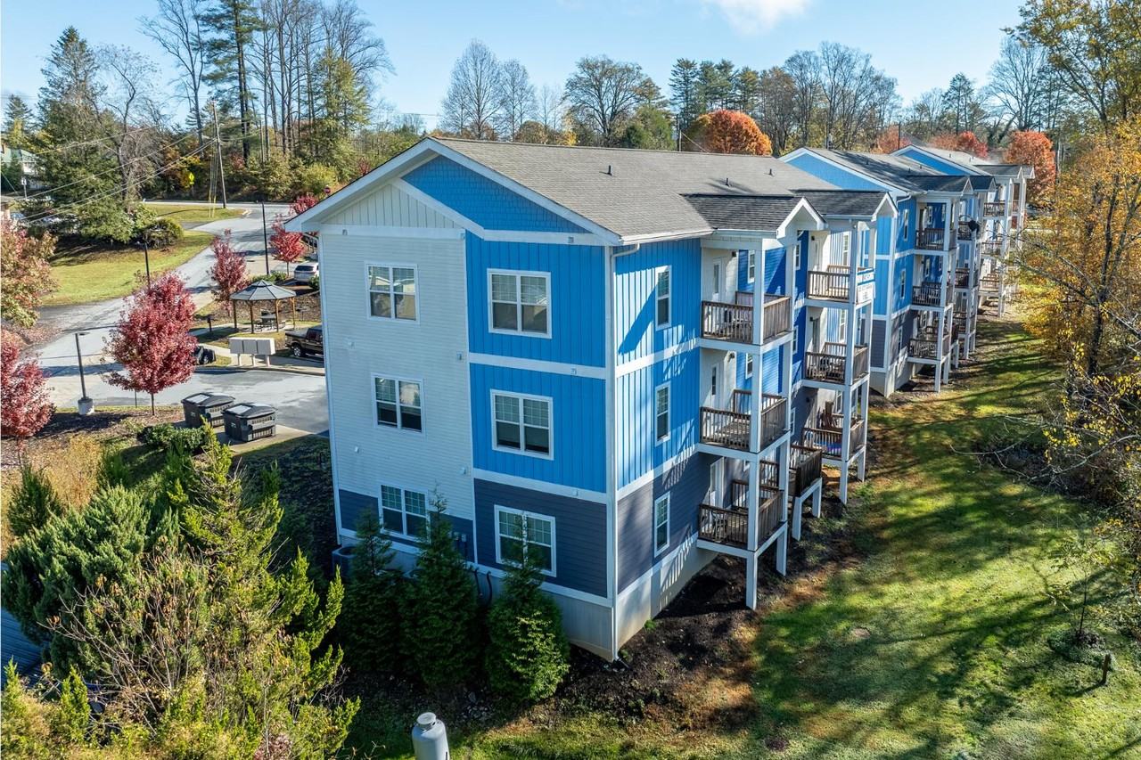 31 Mary Helen Pl - Photo 2 of 2