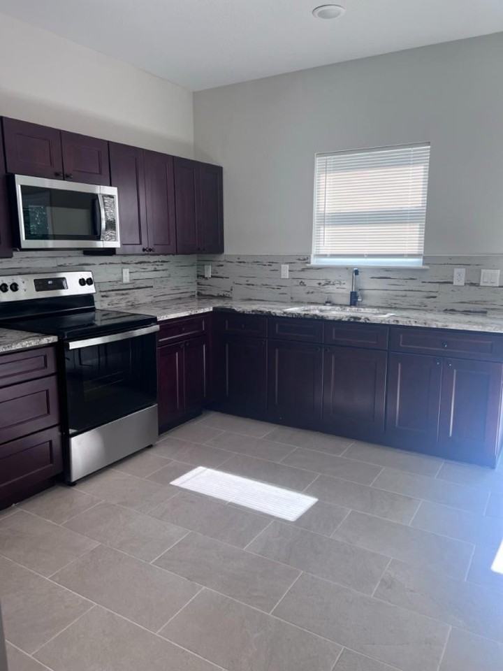 6344 Kimberly Ln - Photo 6 of 19