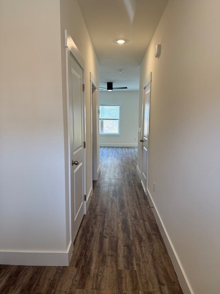 1129 Wenna Way - Photo 3 of 20