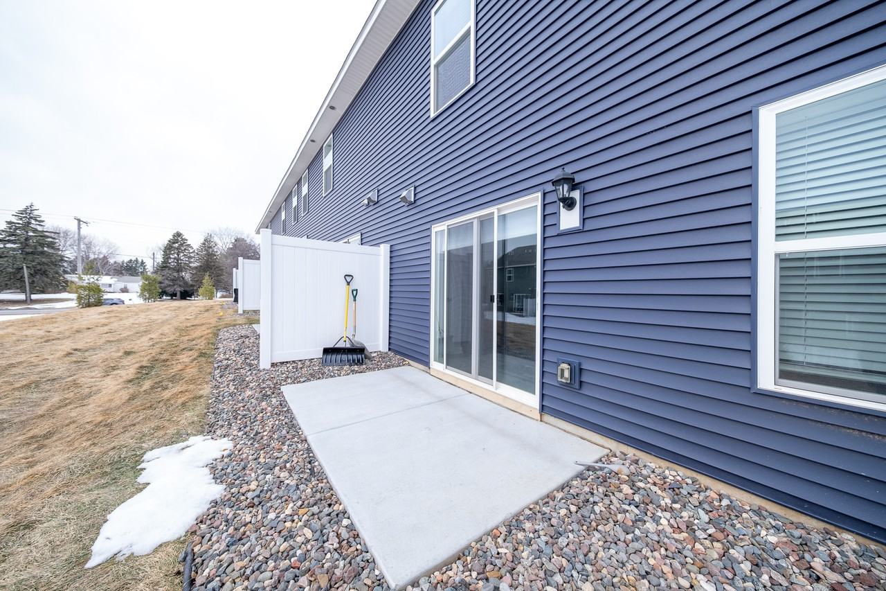 5126 Stable View Dr #1 - Photo 2 of 31