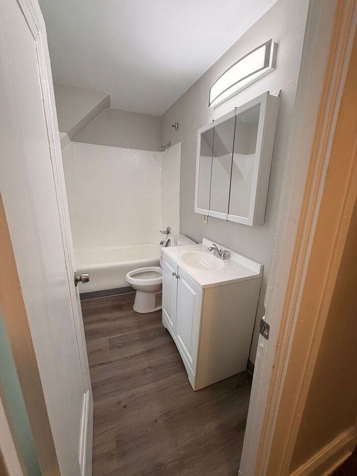 9410 Birchwood Rd - Photo 3 of 21