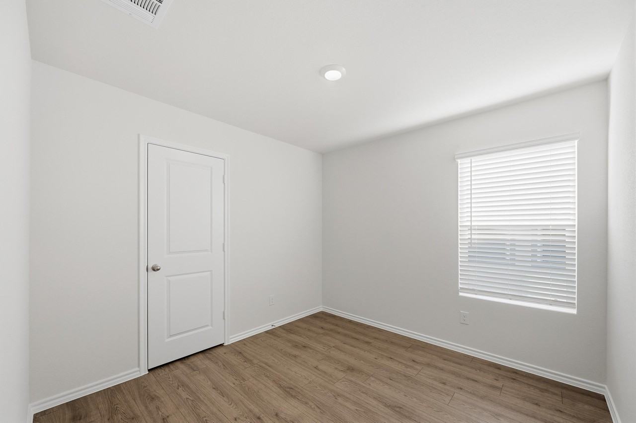 1309 Brook Ln #1 - Photo 6 of 40