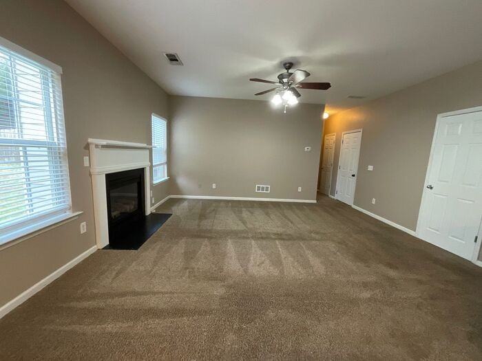 504 Quinn Dr - Photo 7 of 25