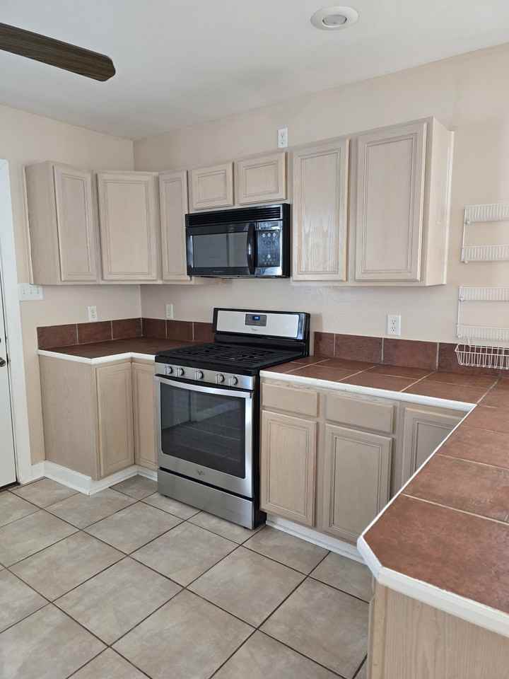 8445 Jefferson Hwy #NA - Photo 5 of 31