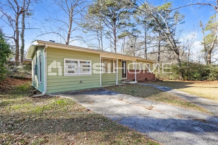 6839 Delta Dr - Photo 2 of 18