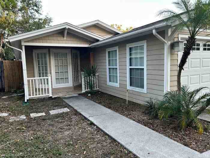 404 Belmont St - Photo 2 of 19