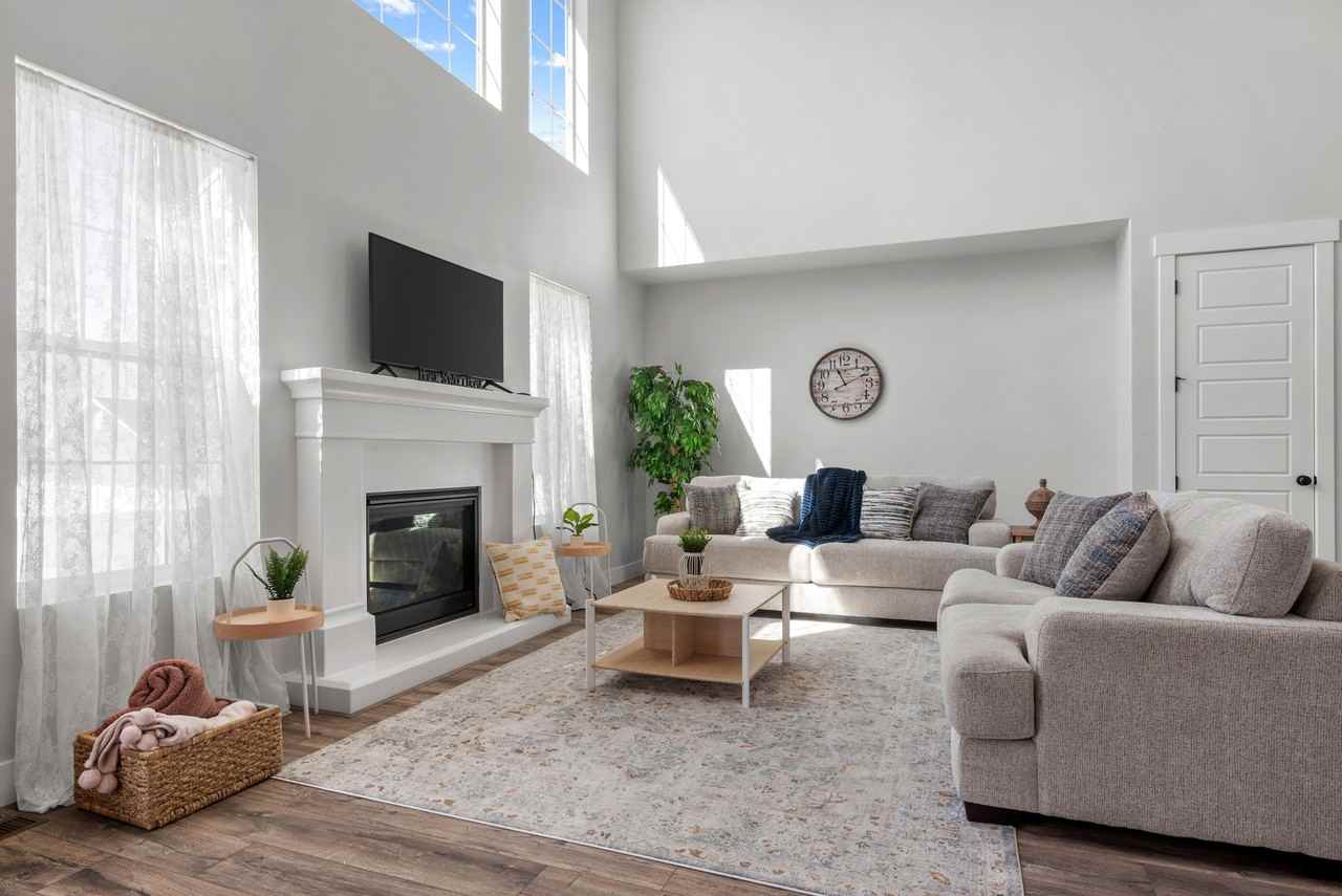 1437 W Stable St - Photo 6 of 26