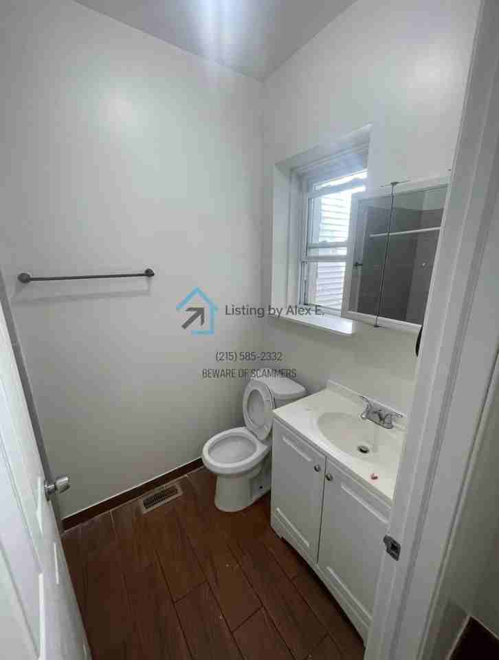 6041 Vine St #1 - Photo 6 of 7