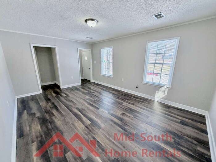 101 E Davant Ave - Photo 5 of 21