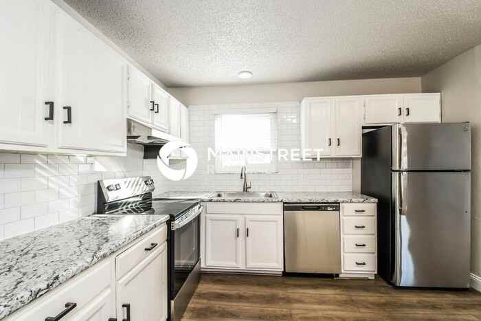 1748 Scenic Meadows Dr - Photo 7 of 19