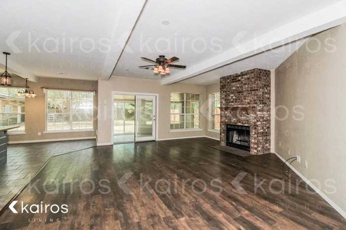 6710 Hatton Rd - Photo 4 of 17