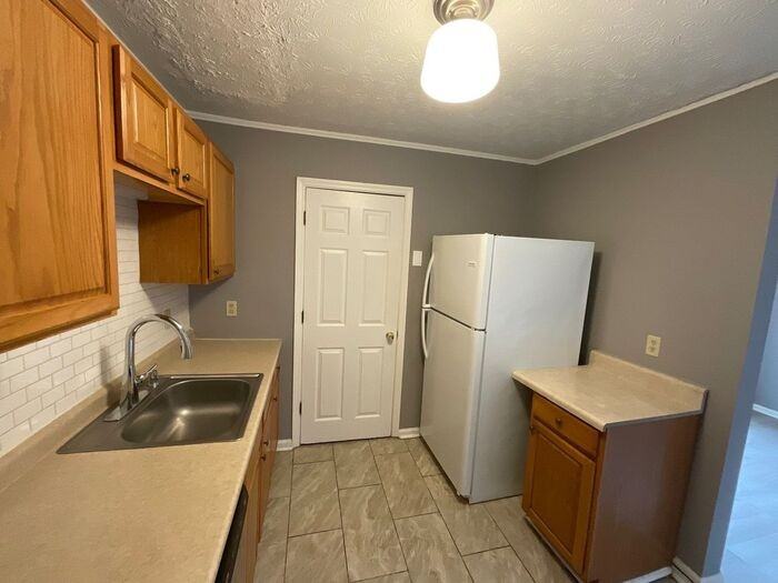 1439 Springleaf Cir Se #1439 - Photo 7 of 16