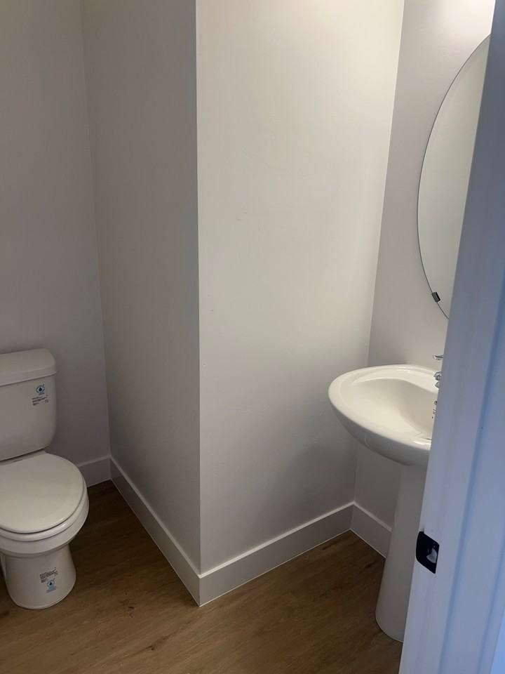 504 E Heritage Place Dr #1 - Photo 4 of 25