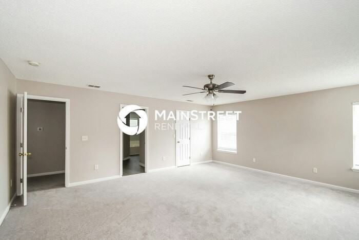 13587 Ashford Wood Ct E - Photo 7 of 17