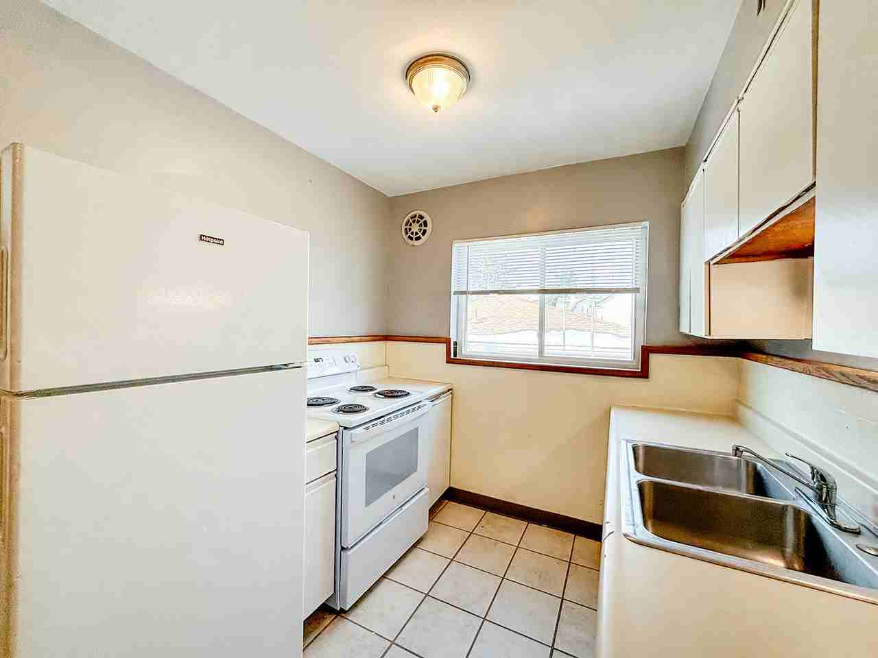 850 Overlook Ave #3 - Photo 2 of 9