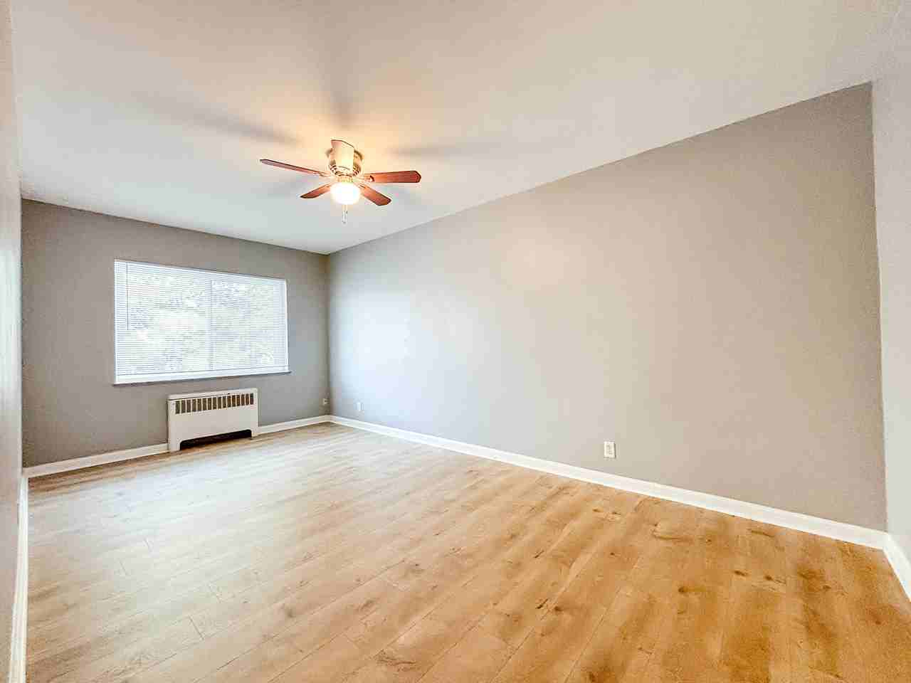 850 Overlook Ave #3 - Photo 7 of 9