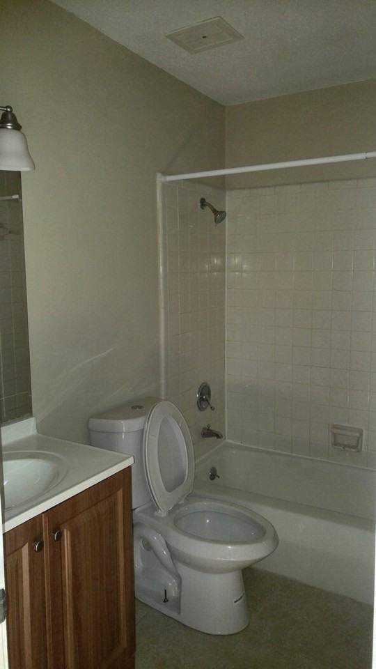 159 Brookwood Ave Ne #22 - Photo 3 of 11