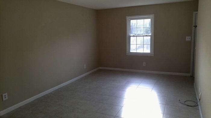 159 Brookwood Ave Ne #22 - Photo 7 of 11