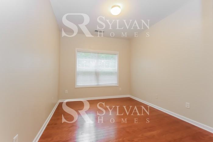 267 Lantana Dr - Photo 5 of 16