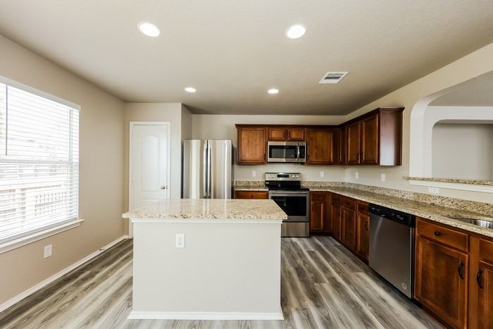 11233 Forest Pass Ct - Photo 6 of 14