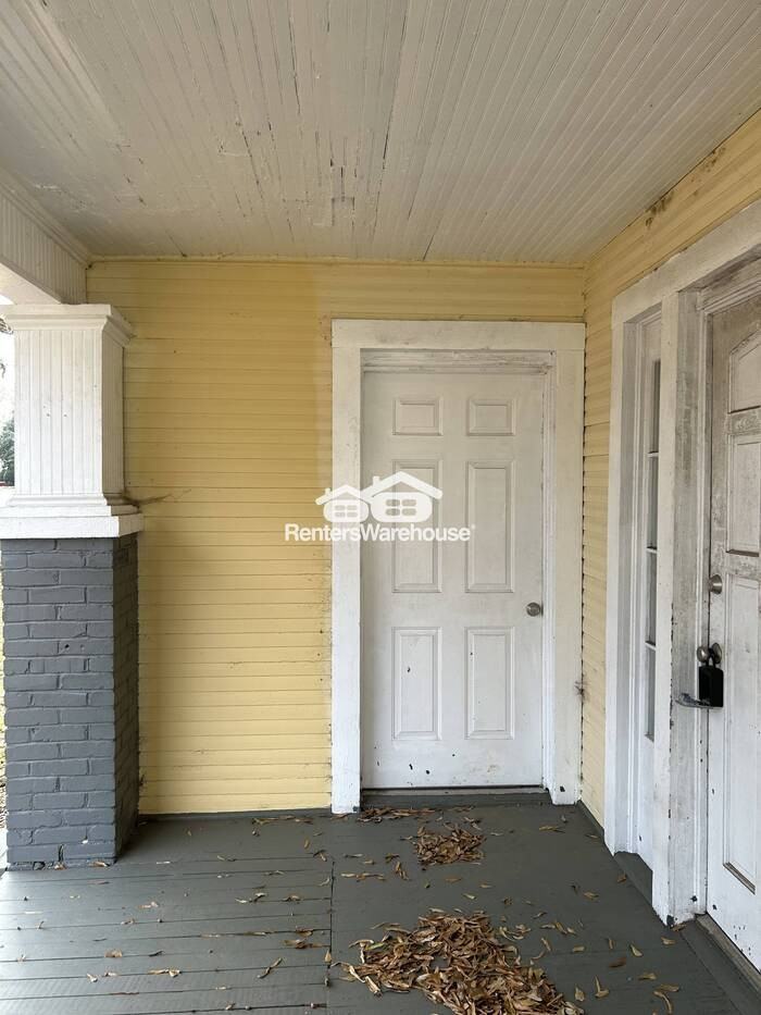 610 Owen Ave - Photo 3 of 17