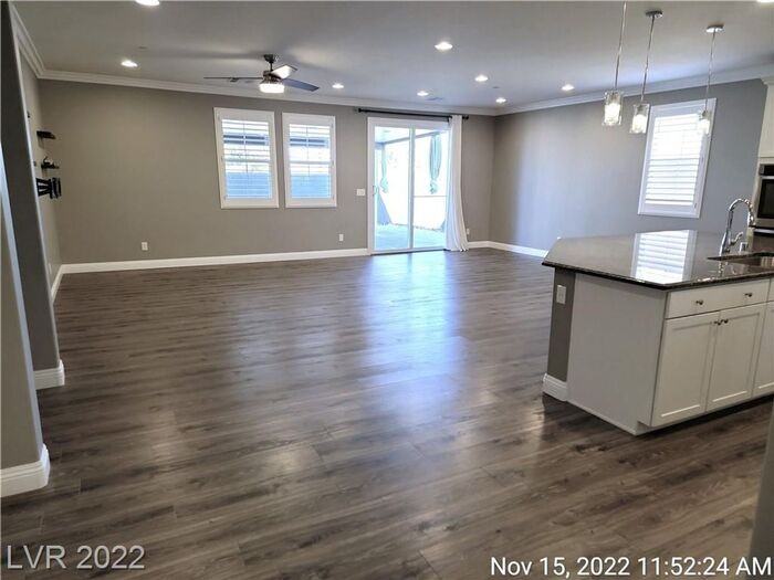 3114 Apecchio Ave - Photo 4 of 50