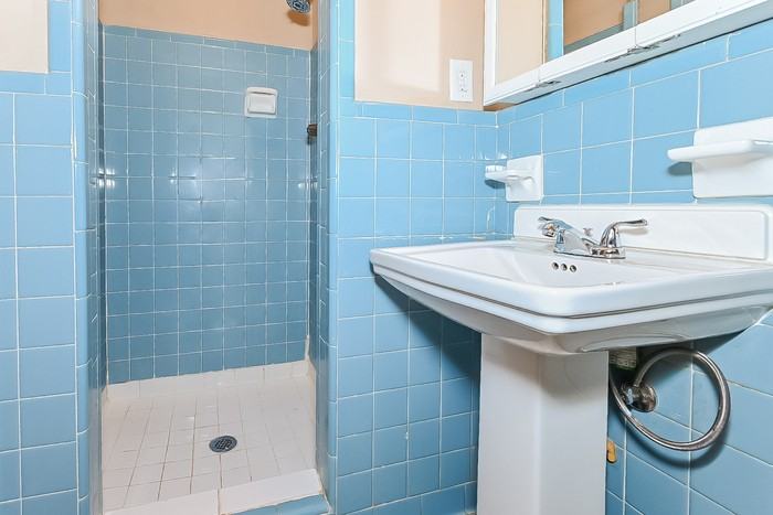 2204 Euclid Rd Nw - Photo 7 of 11