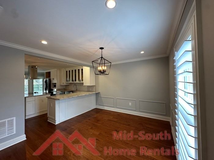 1965 Cordes Rd - Photo 7 of 30