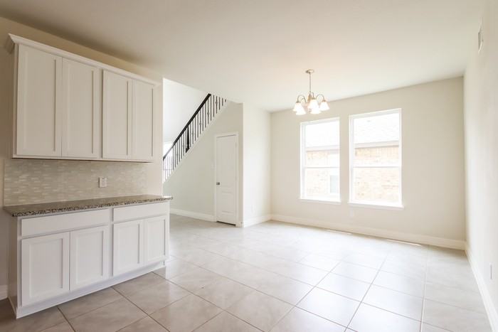 22631 Rosebush Hill Rd - Photo 4 of 15