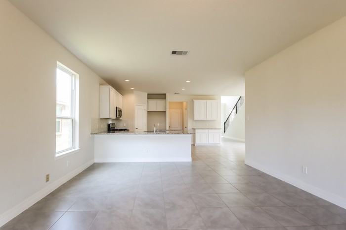 22631 Rosebush Hill Rd - Photo 5 of 15