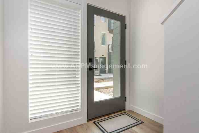 230 West 1300 South Street #16 - Photo 4 of 26