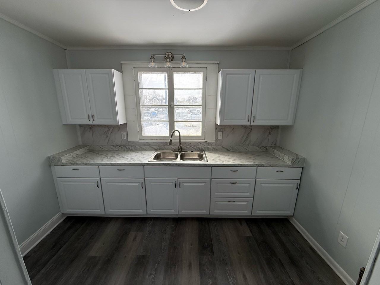 521 Columbus Ave Nw #1 - Photo 4 of 8