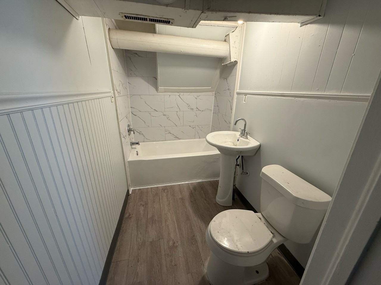 521 Columbus Ave Nw #1 - Photo 6 of 8