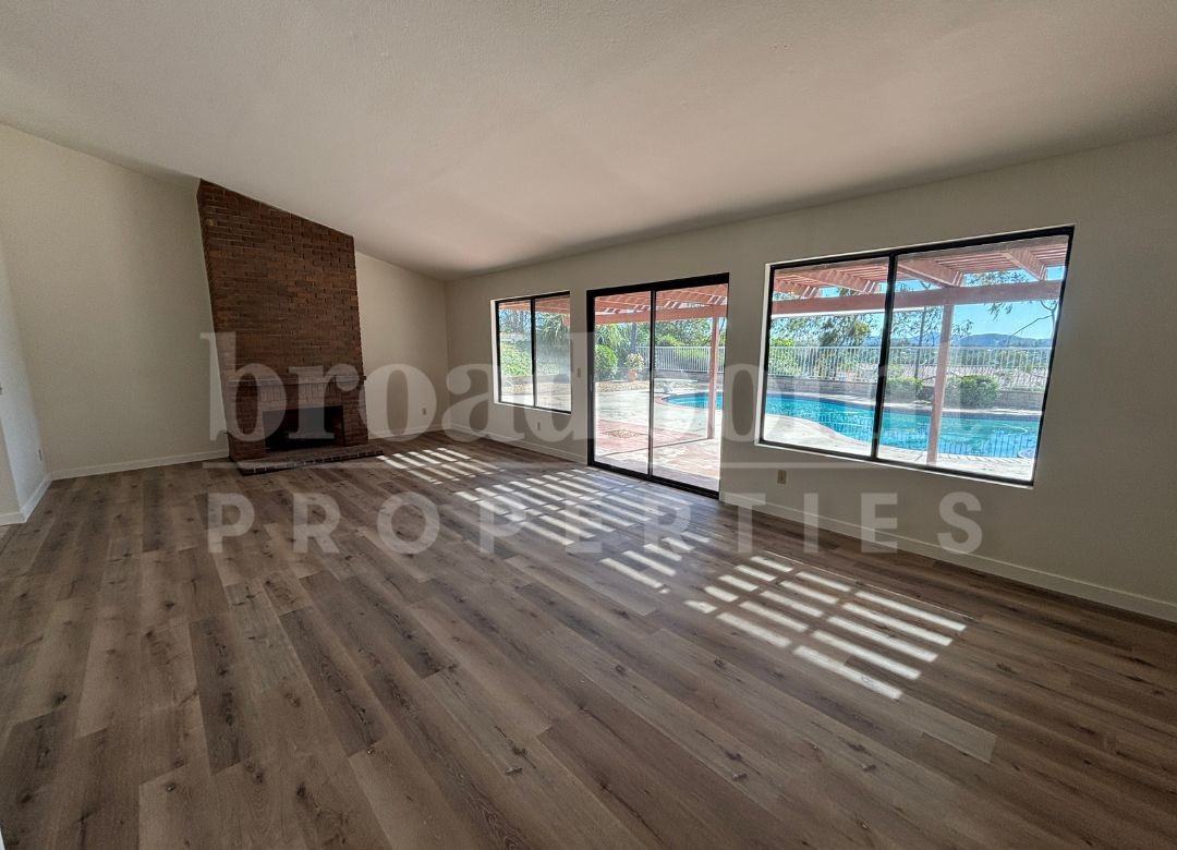 1543 Buckskin Dr #1 - Photo 4 of 29