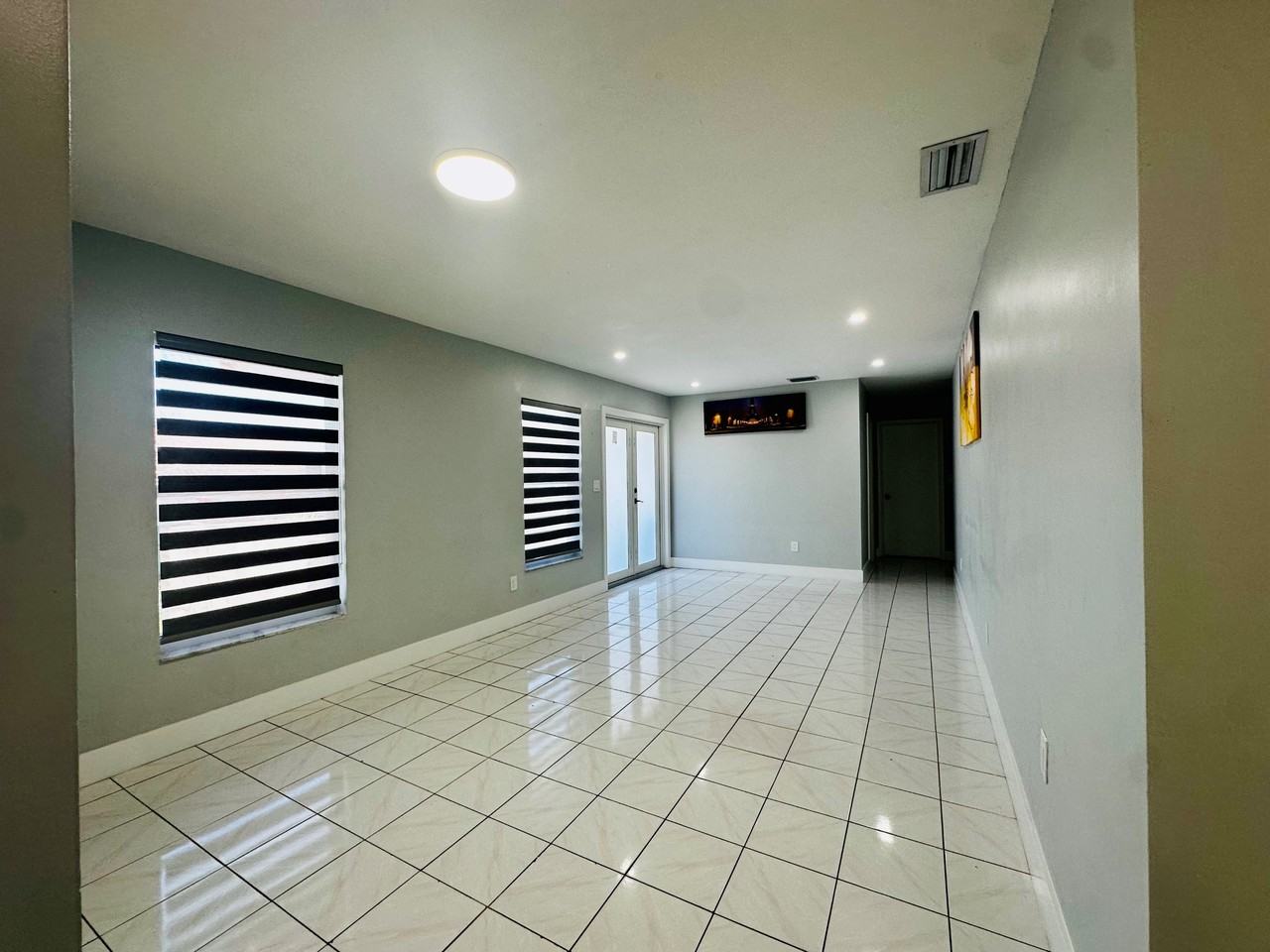 53 Nw 109th Ct #NA - Photo 3 of 11