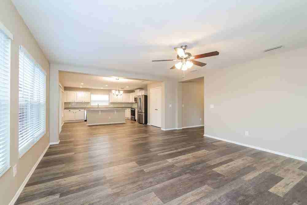 4619 Caverns Dr - Photo 3 of 16