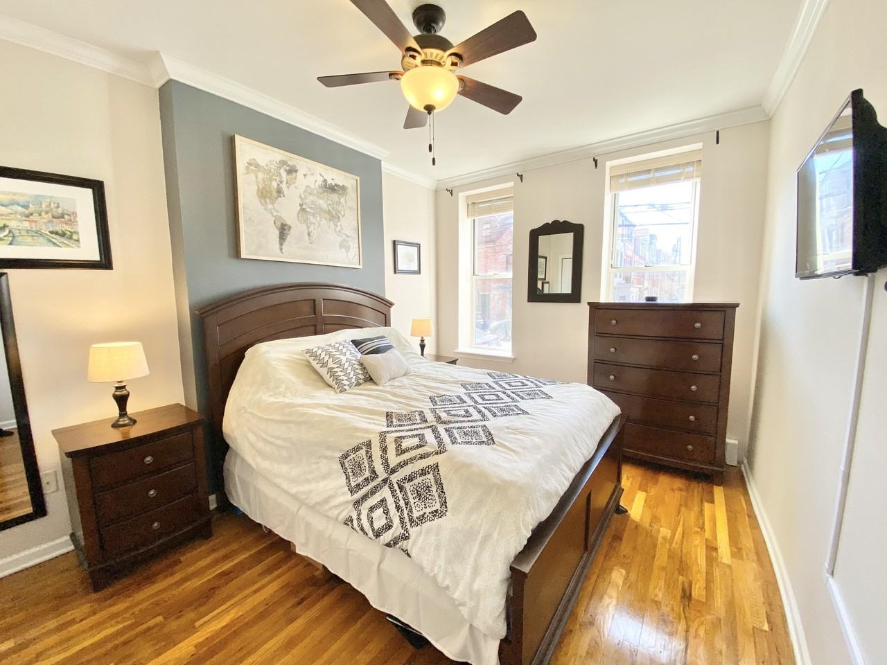 625 Willow Ave #1R - Photo 6 of 13