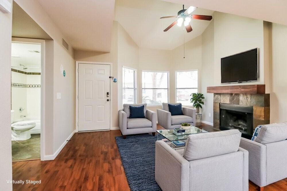 1717 E Geronimo St - Photo 4 of 20