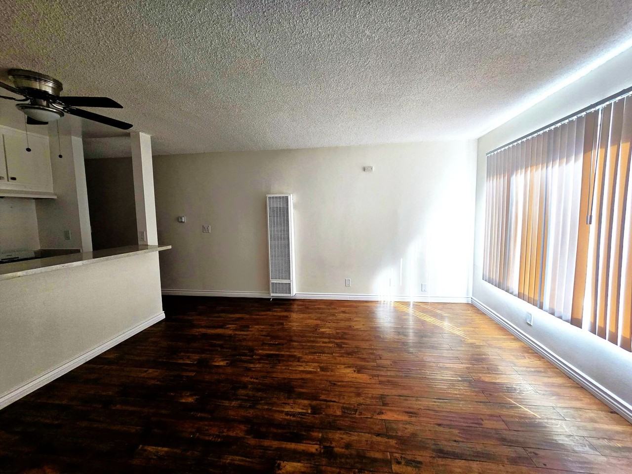 15025 Vanowen Street - Photo 4 of 12