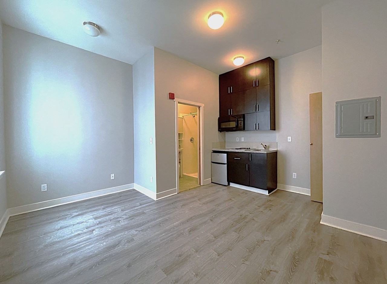 The Den Apartments - Photo 4 of 7