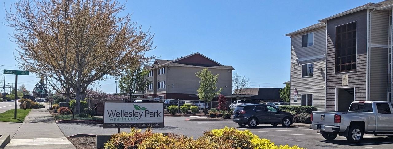 Wellesley Park Apartments Live here! - Photo 4 of 50