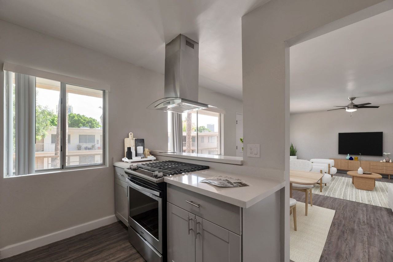 Park Royal - Photo 2 of 17