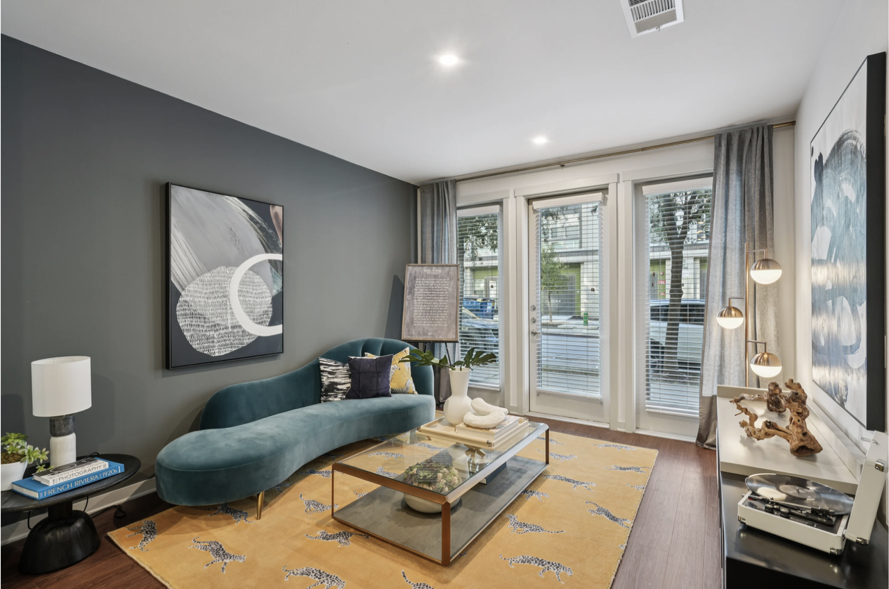 Hemphill St & W Vickery Blvd #220 - Photo 5 of 18