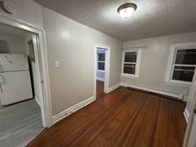 184 Walnut St - Photo 1 of 1