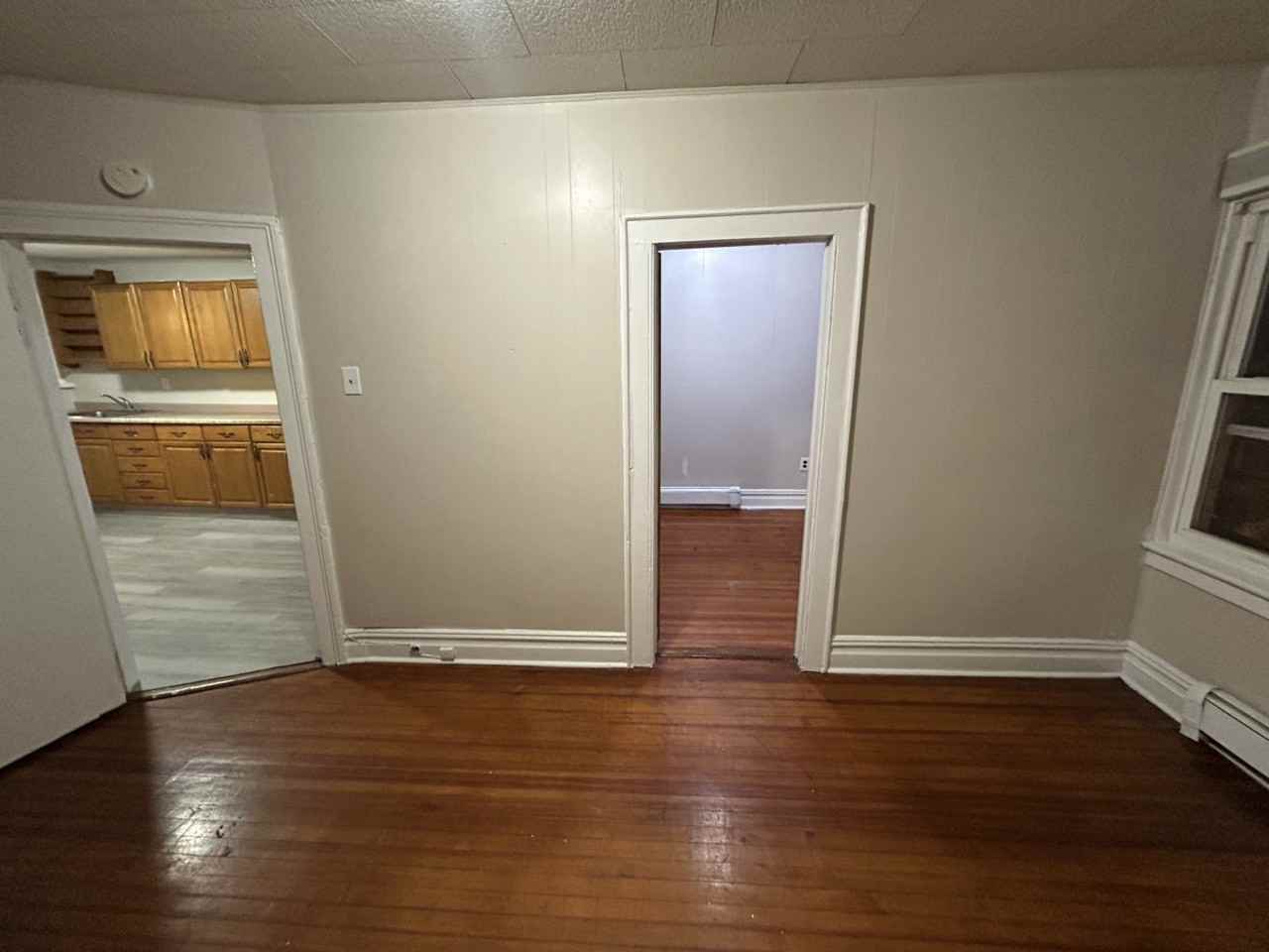 184 Walnut St - Photo 2 of 16