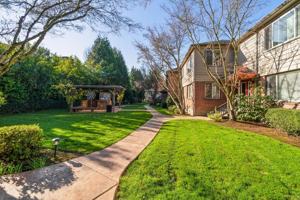 featured image of 295 3rd St