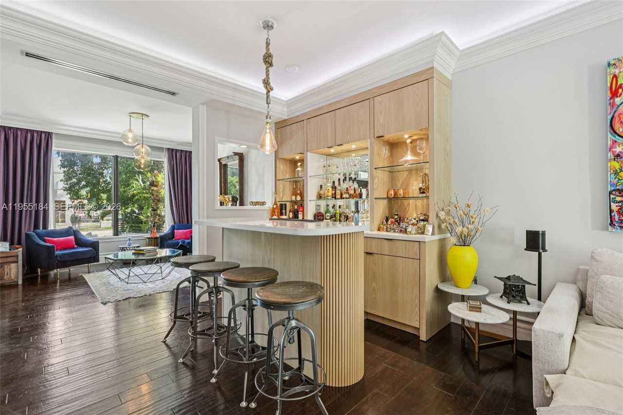 SW 22nd Rd & S Miami Ave - Photo 4 of 28