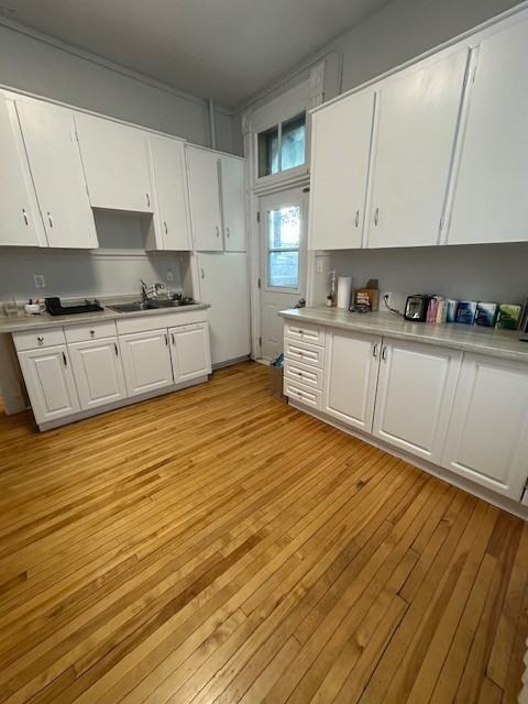 455 Besserer Street - Photo 2 of 8